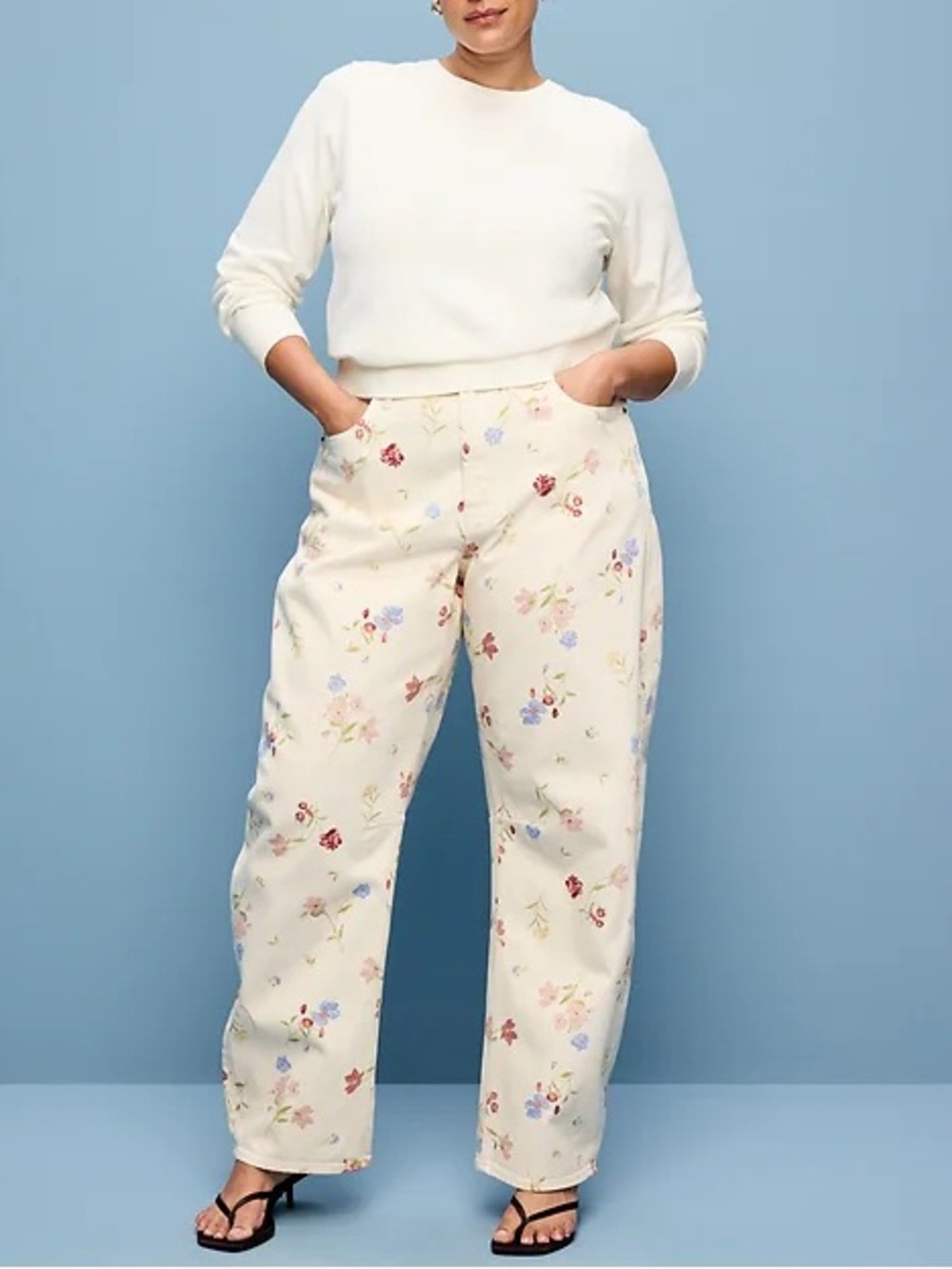 NWT OLD NAVY HIGH-WAISTED BARREL LEG JEANS ECRU/WHITE FLORAL SIZE 16